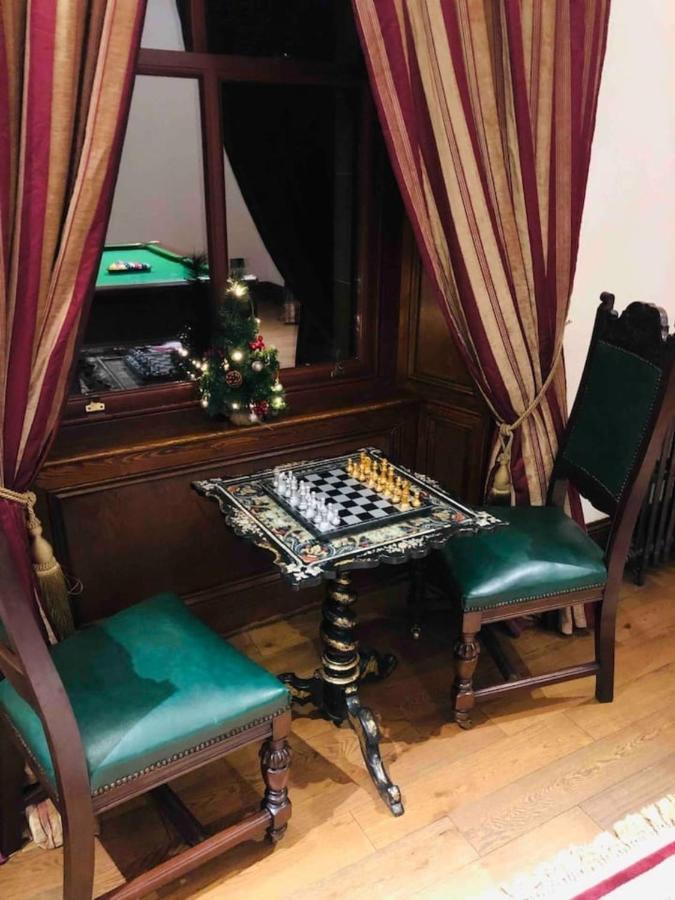 Beautiful 4-Bed Villa In グラスゴー エクステリア 写真